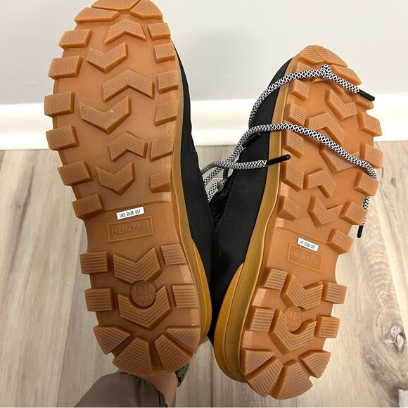 Hunter Boots Womens 9 Black Travel Explorer Lace-up Commando Water Resistant NWT - Picture 7 of 8